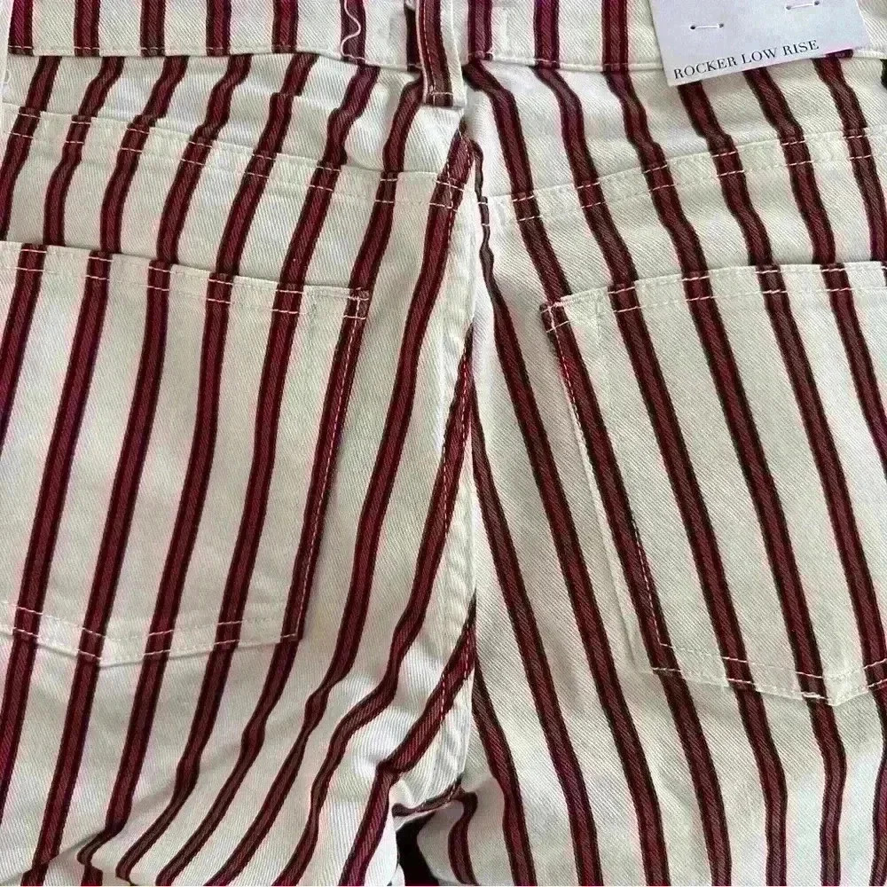 NWT We Wore What Rocker Low Rise Stripe Jeans Chains Zippers Size 24 - Picture 5 of 9